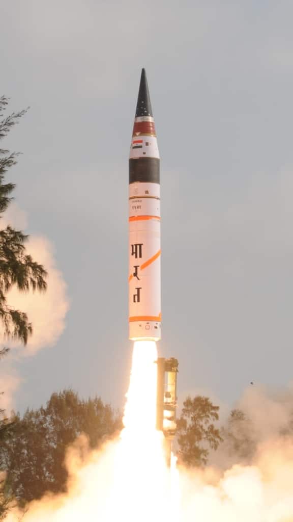 How ICBMs Are Reshaping Modern Warfare in Real Time - Built for World War III? Not Sci-Fi Anymore